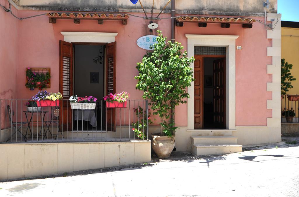 Il Giardino Di Pietra Acomodação com café da manhã Noto Exterior foto